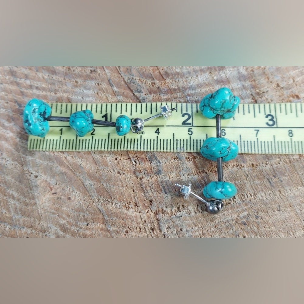 Vintage Native American Turquoise Nugget Silver Dangle Earrings - Picture 3 of 5